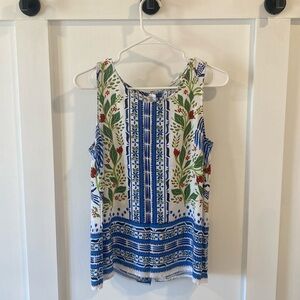 HAUTE HIPPIE crew neck tank top with buttons down the back